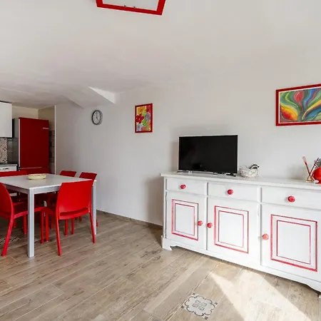 Gufo Di Mare - Rosso Apartament
